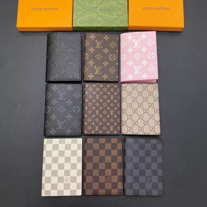 LV card bag 10.3X14cm 138
